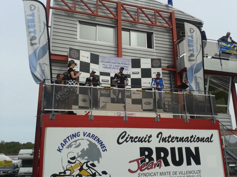kz2 g   podium coupe de la crk
